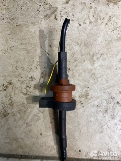 Клапан вентиляции топливного бака Citroen C5 XFU