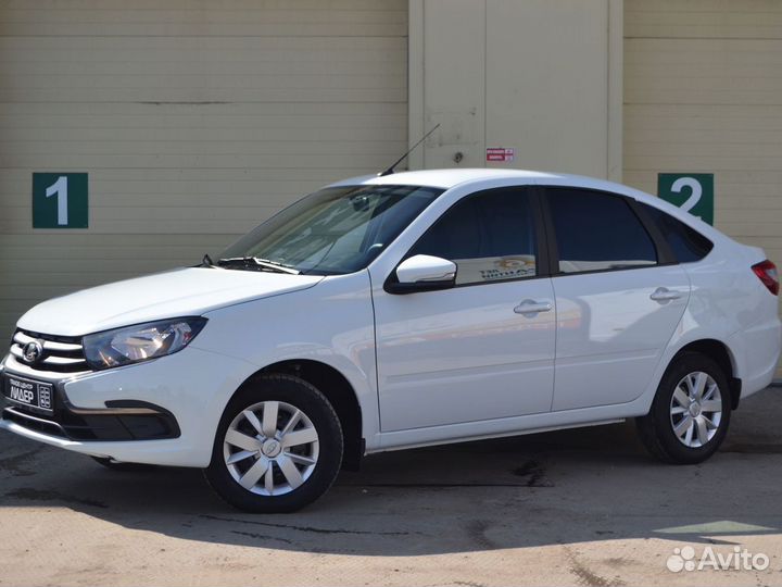 LADA Granta 1.6 МТ, 2023, 13 295 км