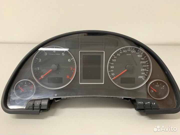 Панель приборов Audi A4 B7 2004-2009