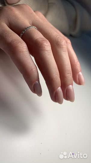 Бесплатно Требуются модели на наращивание ногтей