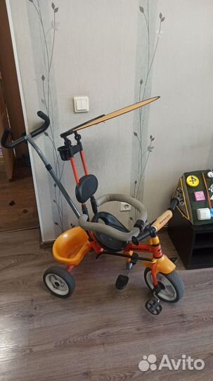 Детский велосипед с ручкой