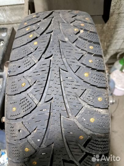 Hankook Winter I'Pike 205/70 R15