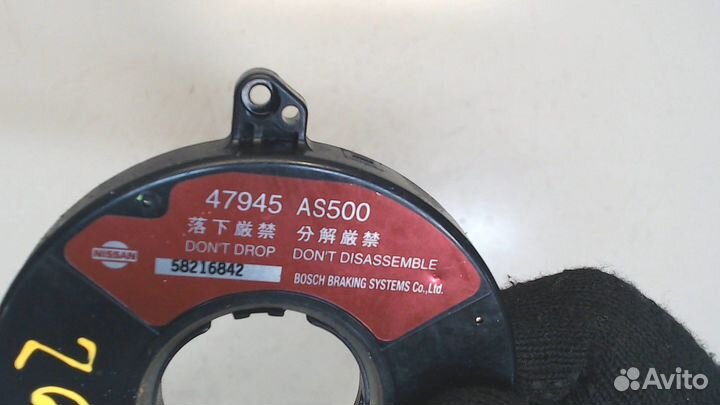 Датчик угла поворота Nissan Armada, 2005