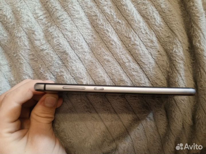 HUAWEI P10 Lite, 4/64 ГБ