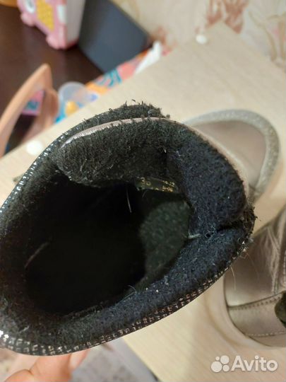 Ботинки р.33