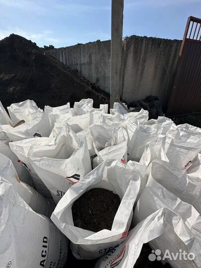 Чернозем в мешках и навалом