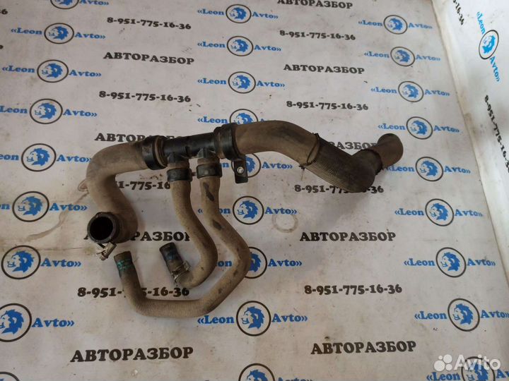 Патрубок радиатора нижний Peugeot 3008 EP6 Turbo