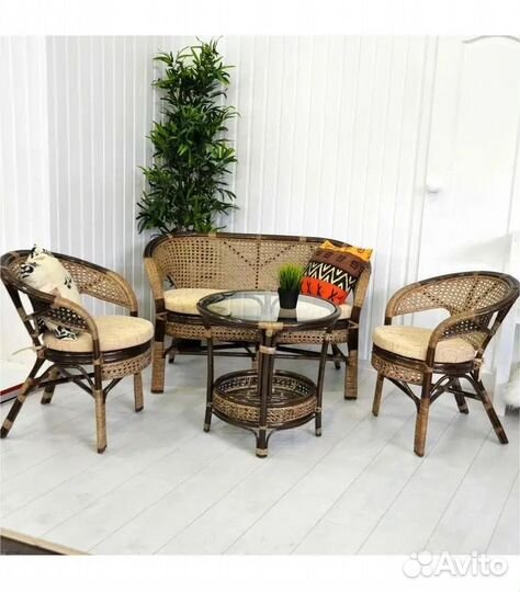 Комплект из ротанга. г. Грозный