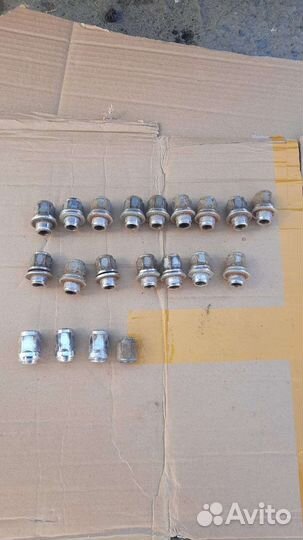 Болты колёсные Toyota