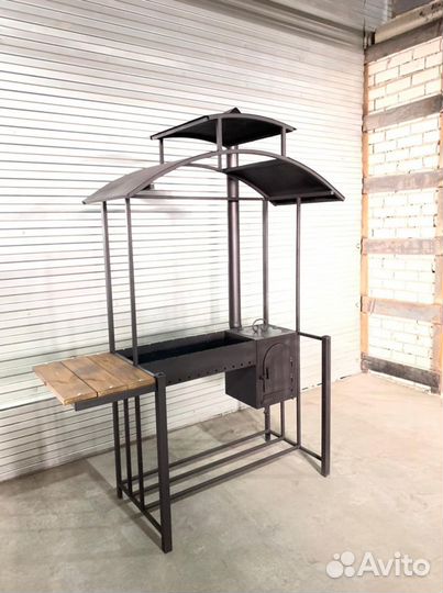 Мангал с крышей и печью под казан