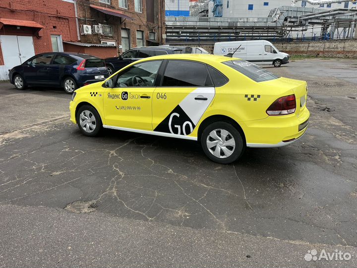 Volkswagen Polo 1.6 AT, 2020, 210 000 км