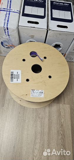 Остаток 330метров кабель витая пара Belden 6a utp