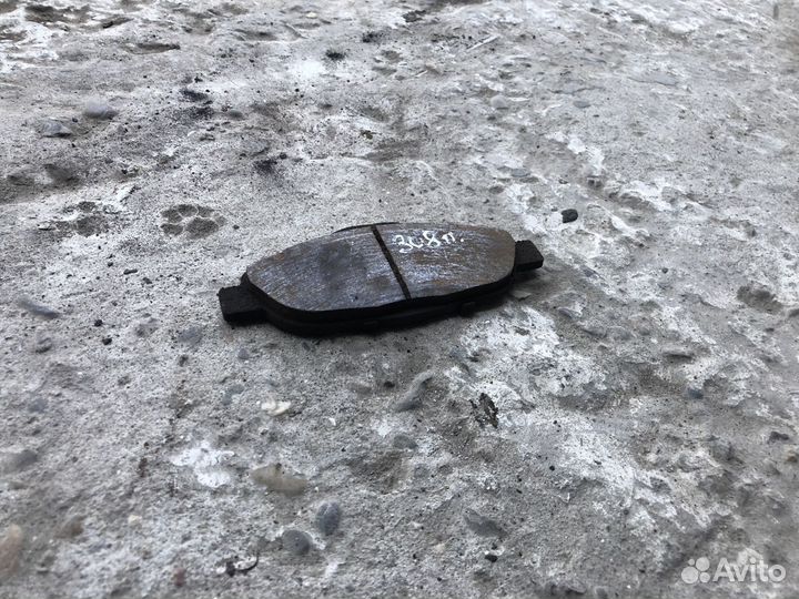 Колодка peugeot 308