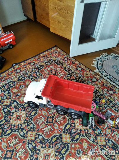 Машина Самосвал