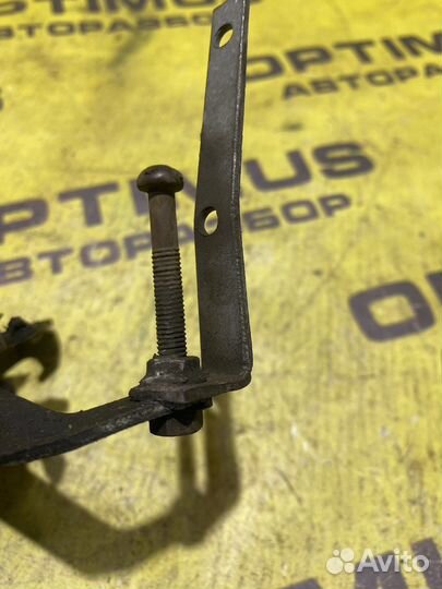 Замок капота Peugeot 207