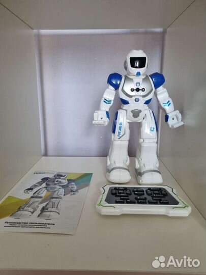 Робот робомен