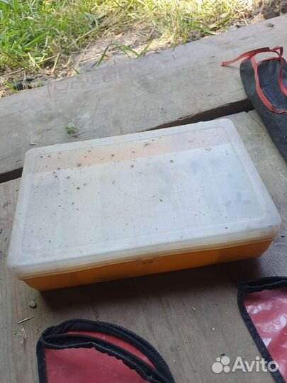 Ящик для рыболовных снастей