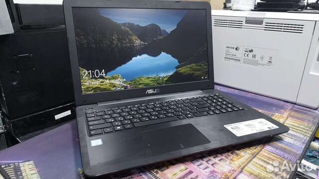 Ноутбук asus i5-7200U 8gb SSD