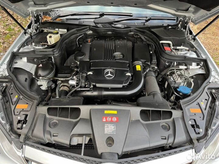 В полный разбор Mercedes-Benz W207