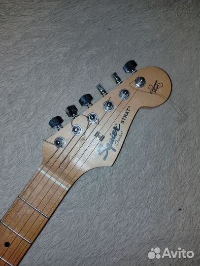 Squier by Fender Stratocaster