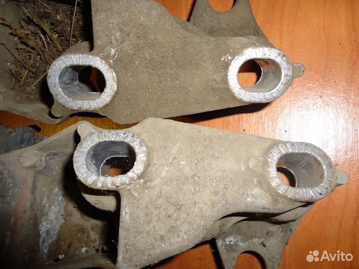 Кронштейн переднего стабилизатора Audi A4 B5