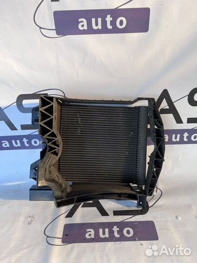 Range Rover Sport 13- Интеркулер