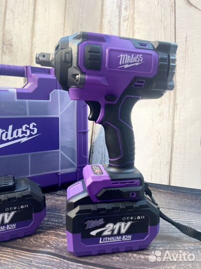 Гайковерт ударный аккумуляторный