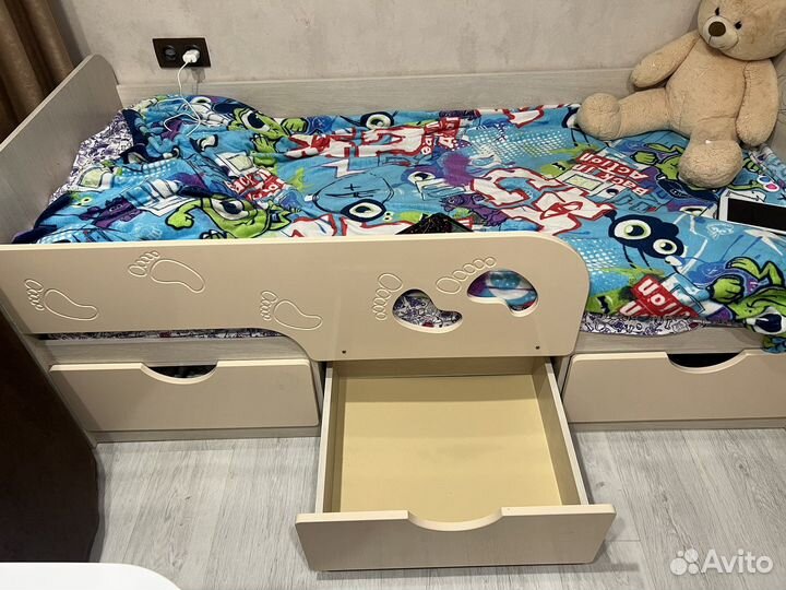 Детская кровать от 3 лет с бортиками