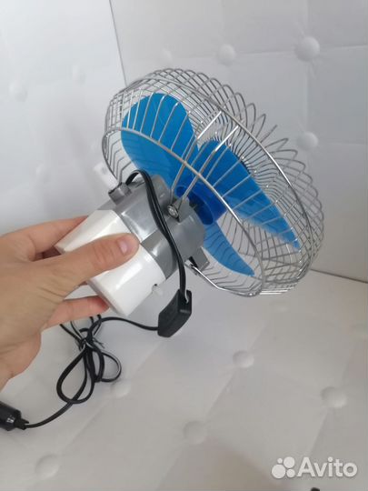 Автомобильный вентилятор на прищепке