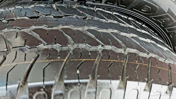 Yokohama Geolandar A/T G31 265/65 R18