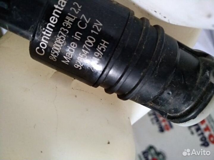 Бачок стеклоомывателя LADA Vesta седан VAZ-21129