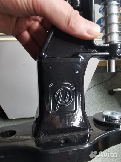 Пресс для установки фурнитуры