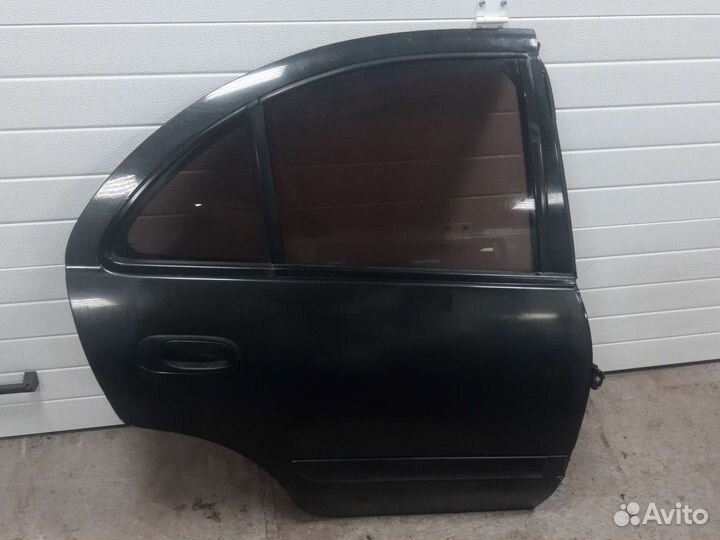 Дверь задняя правая Nissan almera n16