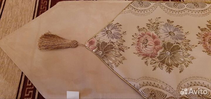 Дорожка на стол 2 м интерьерная