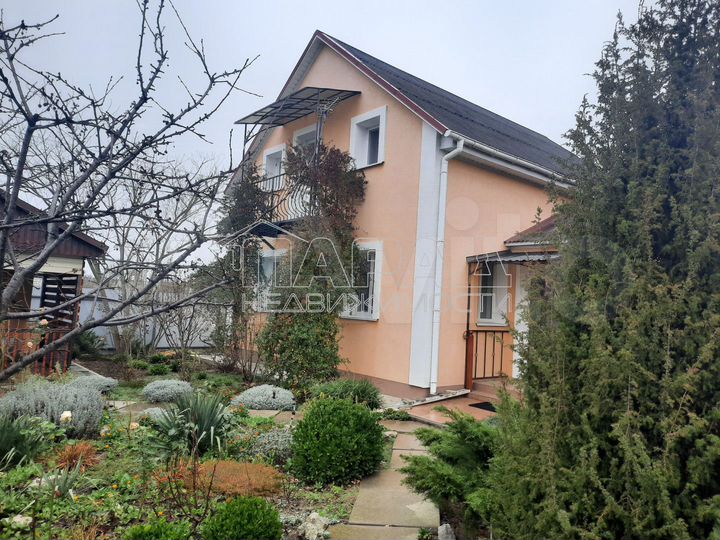 Дом 97 м² на участке 10 сот.