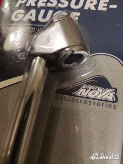 Манометр шинный для проверки давления в шинах
