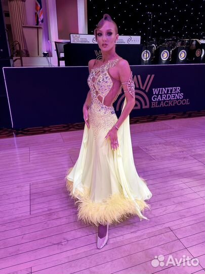 Платье для стандарта