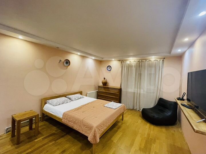 2-к. квартира, 100 м², 9/9 эт.