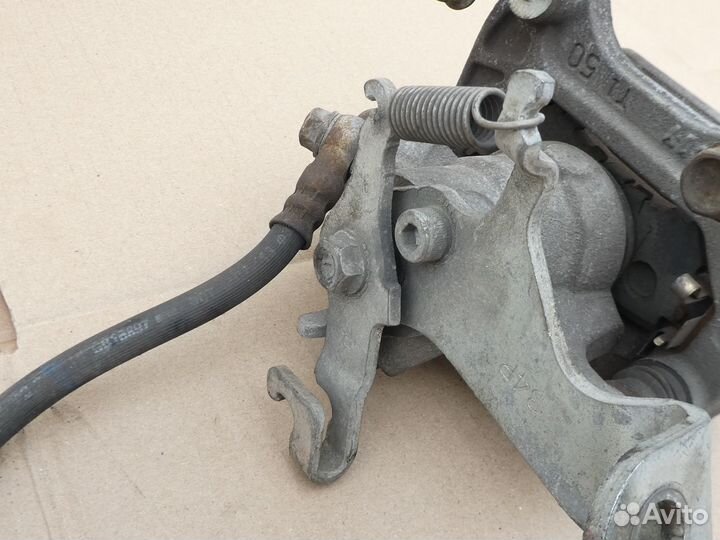 Суппорт задний правый левый Mazda cx-5