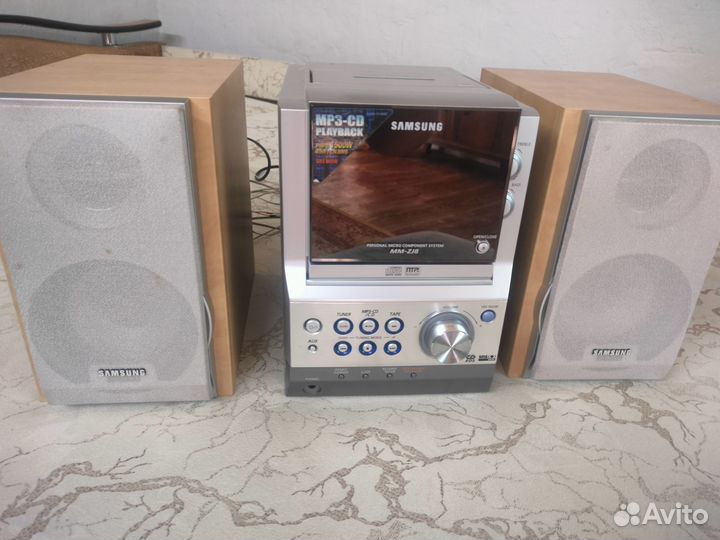 Музыкальный центр