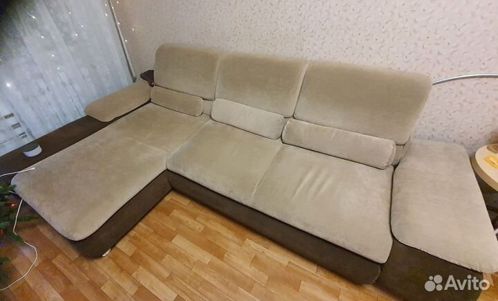 Большой угловой диван раскладной бу