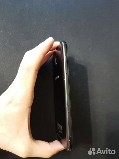 Смартфон Samsung Galaxy J5 2017