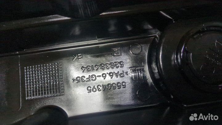 Крышка клапанная двс Opel Astra J, 2010