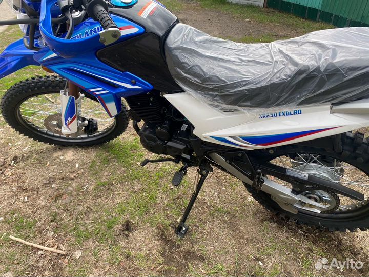 Новый мотоцикл motoland XR 250 enduro 172FMM