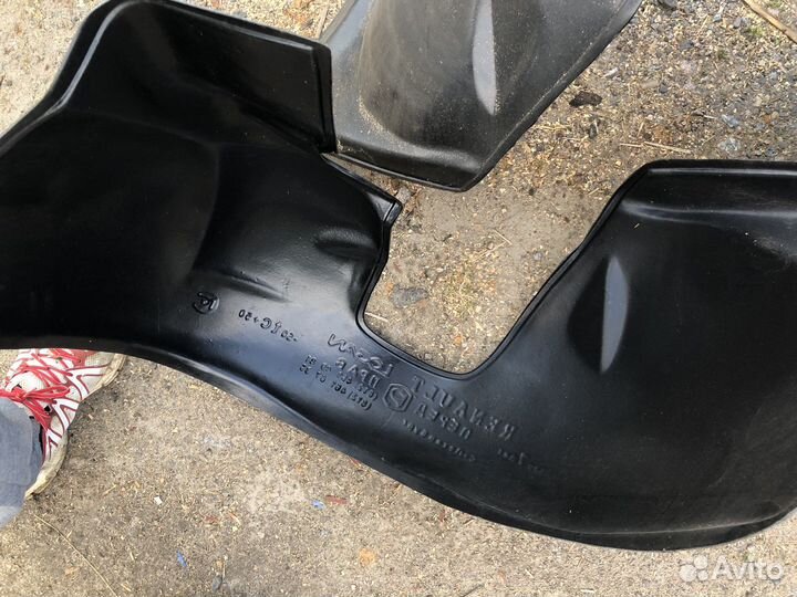 Локера на renault logan 1