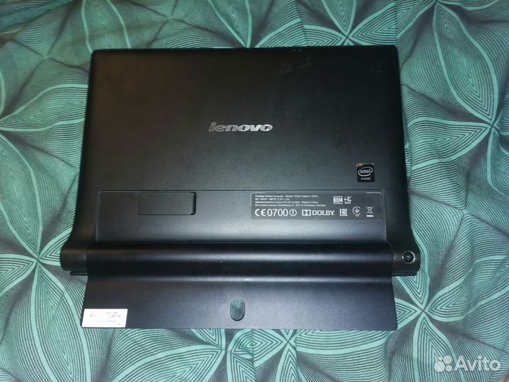 Lenovo Yoga Tab 2 (1051L)