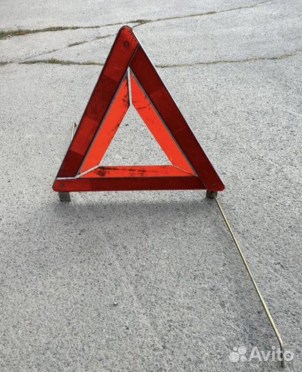 Знак аварийной остановки