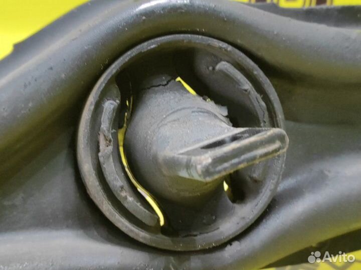 Рычаг продольный задний левый Honda Cr-V RD1 B20B