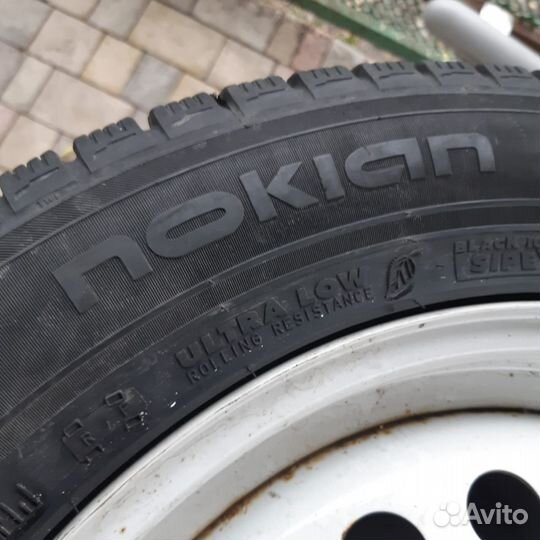 Nokian Tyres Hakkapeliitta R 235/55 R17 103R