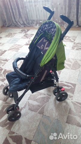 Прогулочная коляска-трость